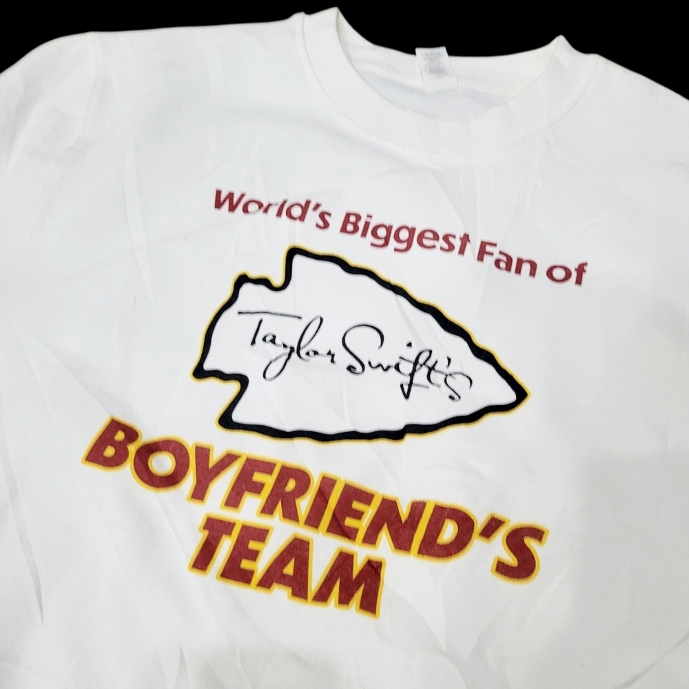Taylor Swift Boyfriend's Team White Crewneck Sweatshirt Top Size: M